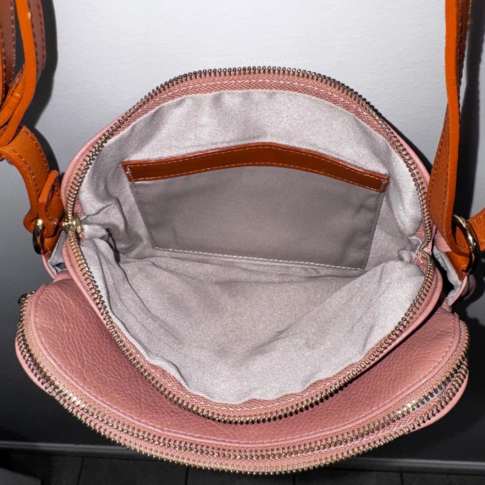 Valentina Crossbody Bag Womens Medium Pink Excellent Pebbled Leather‎ Italy Zip - Picture 9 of 14